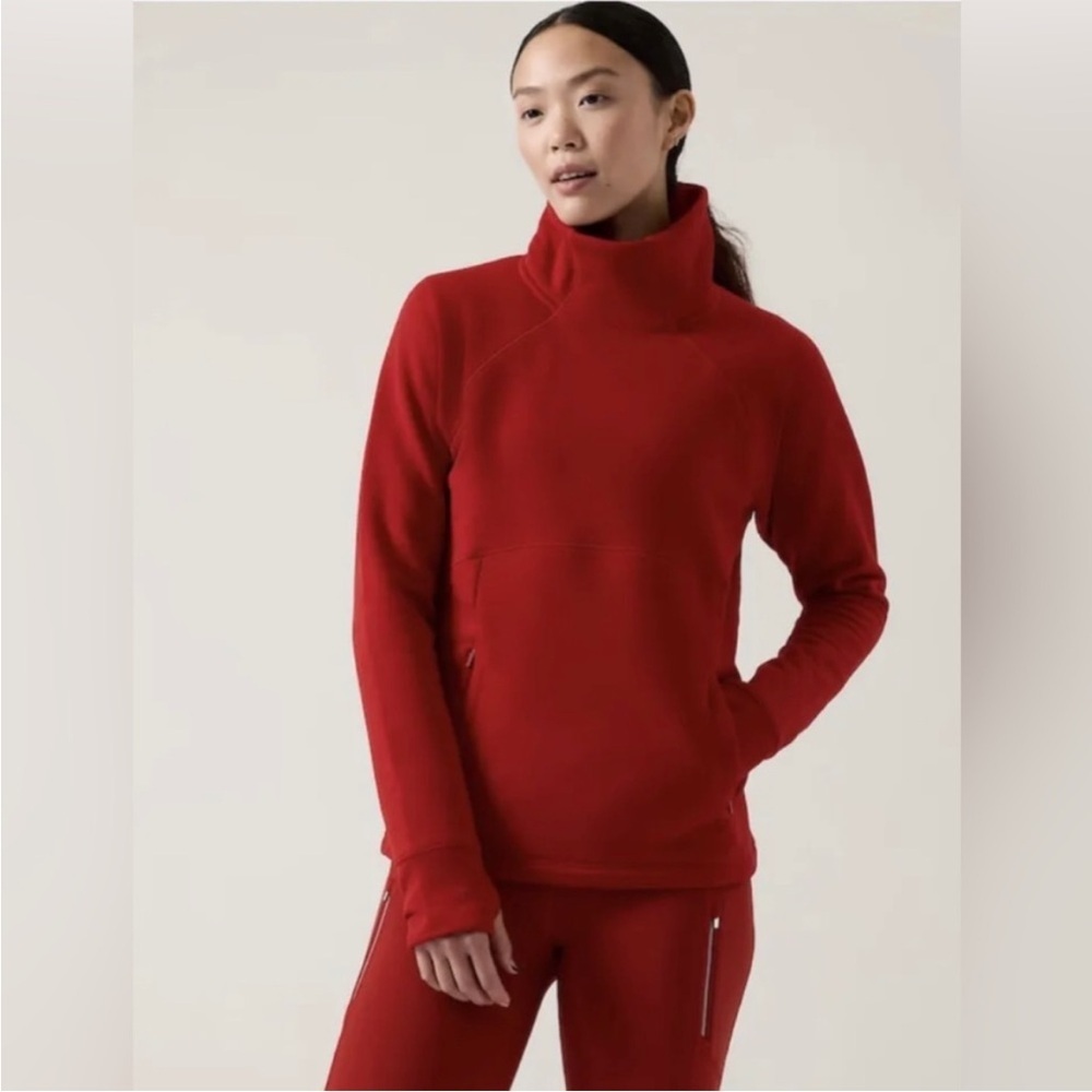 Athleta Altitude Polartec Funnel Neck Red Activwear Sweatshirt Size Small